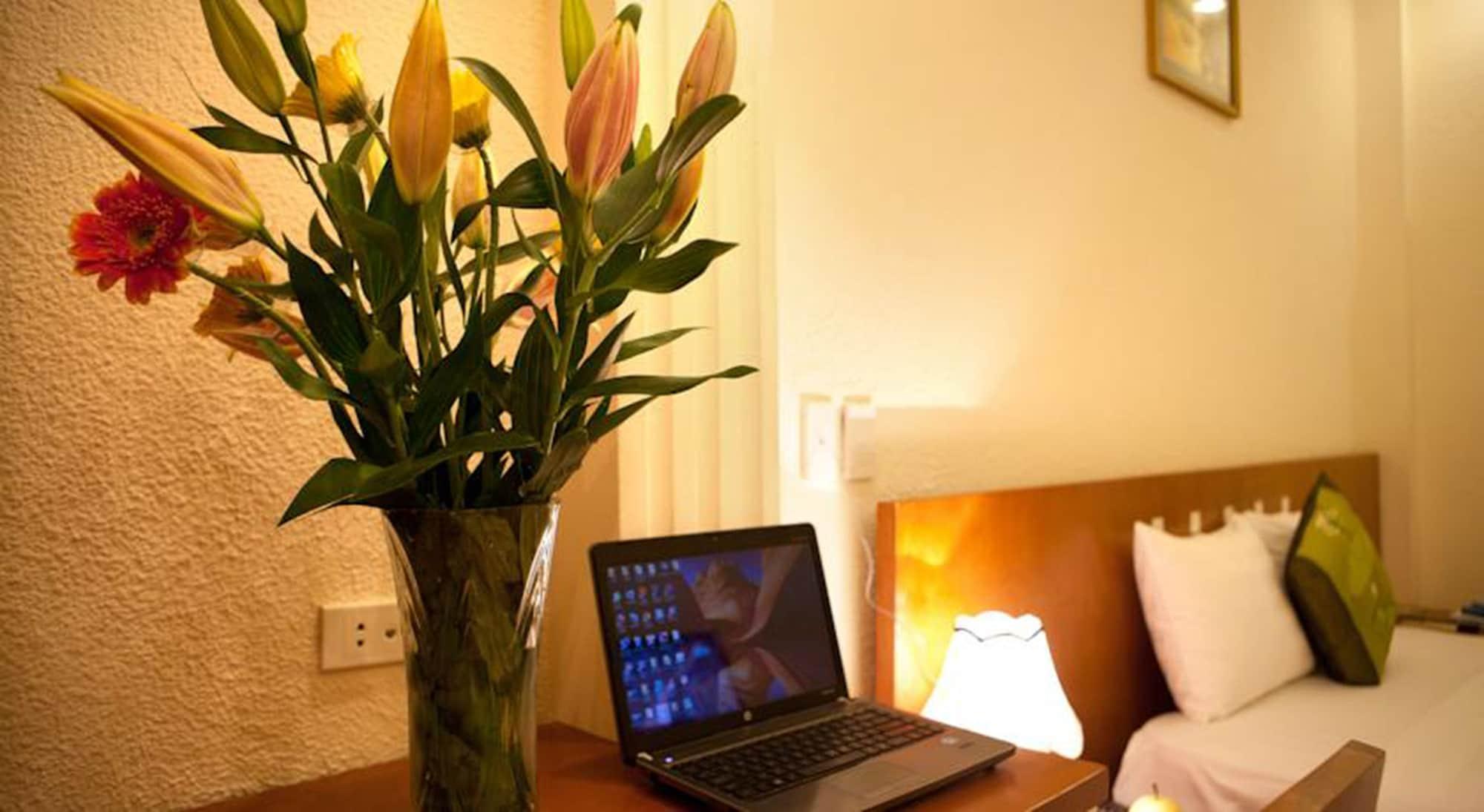 Green Diamond Hotel - Hanoi — Photos 1